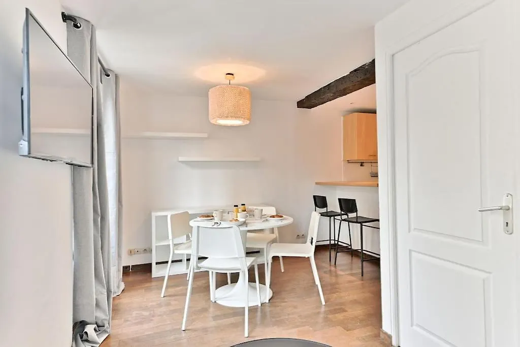 Apartment Paisible Et Rivoli Paris